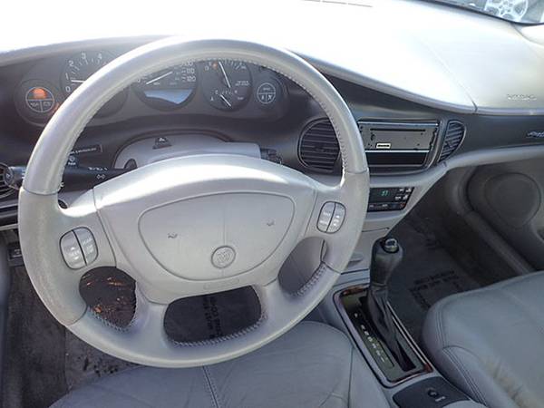 2000 Buick Regal LS Buy Here Pay Here - - by dealer for sale in Yakima, WA – photo 9