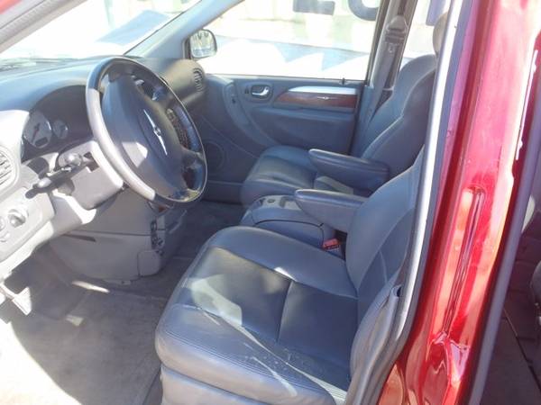2007 Chrysler Town & Country LWB Public Auction Opening Bid - cars &... for sale in Mission Valley, CA – photo 11