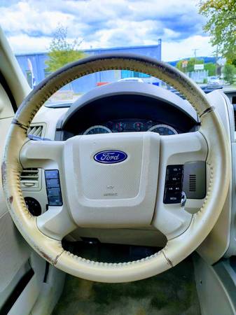 2010 FORD ESCAPE XLT AUTOMATIC 4X4 ⭐ 6 MONTH WARRANTY - cars &... for sale in Front Royal, VA – photo 15