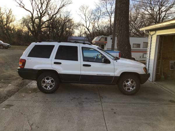 2001 Jeep Grand Cherokee - cars & trucks - by owner - vehicle... for sale in Manvel, ND