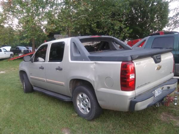 2008 Chevy Avalanche for sale in Scott, AR – photo 3