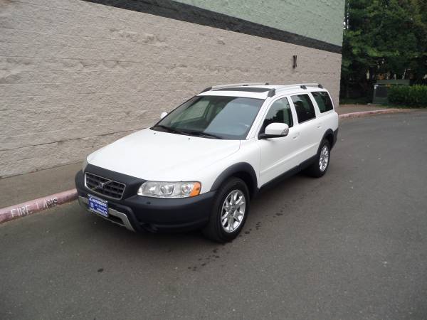 2007 Volvo XC70 AWD Wagon -One Owner - 85,468 Actual Miles! - cars &... for sale in Corvallis, OR – photo 2