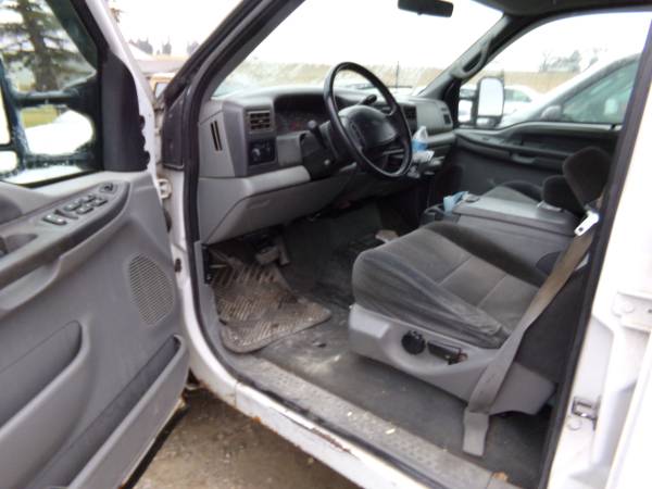 2002 Ford F250 XLT Super Duty crew cab4x4 - - by for sale in Vinton, IA – photo 3