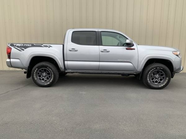 2018 Toyota Tacoma TRD Sport - - by dealer - vehicle for sale in Twin Falls, ID – photo 2