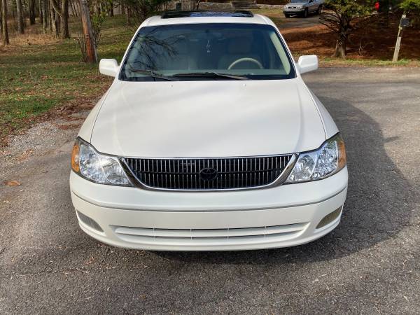 2001 Toyota Avalon XLS - cars & trucks - by owner - vehicle... for sale in Goodlettsville, TN – photo 3