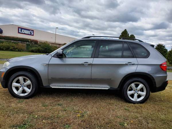 2008 BMW X5 3.0si rides perfect low miles *loaded* we finance! for sale in Lawnside, DE – photo 2