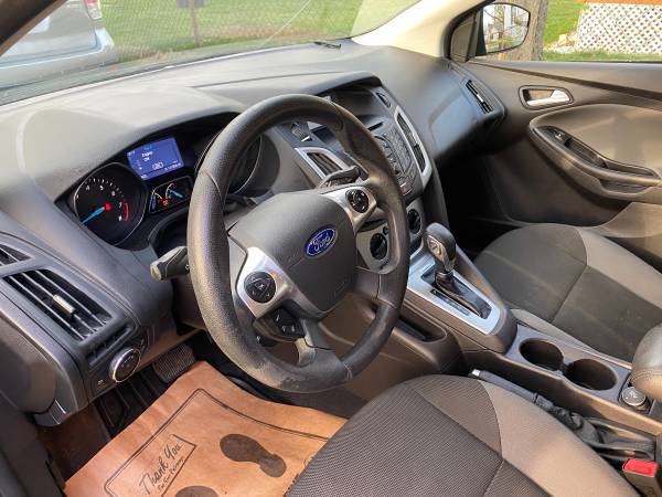 2014 Ford Focus SE Hatchback for sale in Royal Oak, MI – photo 10