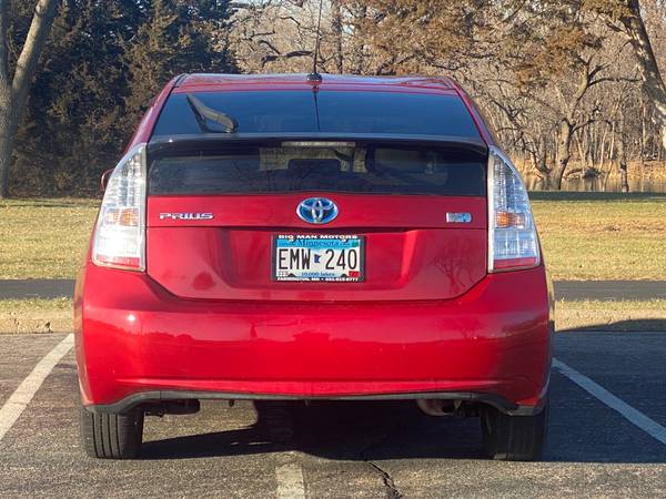 2010 TOYOTA PRIUS THREE - cars & trucks - by dealer - vehicle... for sale in Shakopee, MN – photo 7