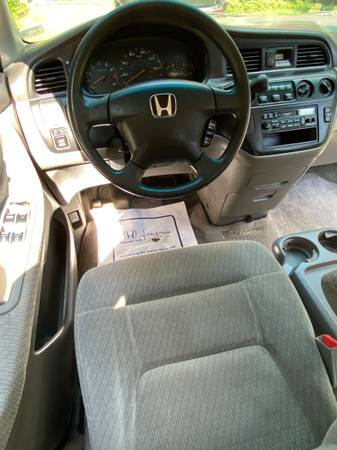 2002 HONDA ODYSSEY - cars & trucks - by owner - vehicle automotive... for sale in Mc Lean, District Of Columbia – photo 15