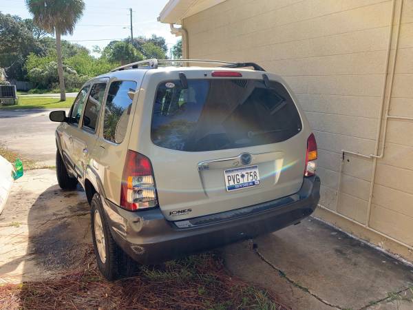 2004 Mazda Tribute ES (CREME) - cars & trucks - by owner - vehicle... for sale in PORT RICHEY, FL – photo 4