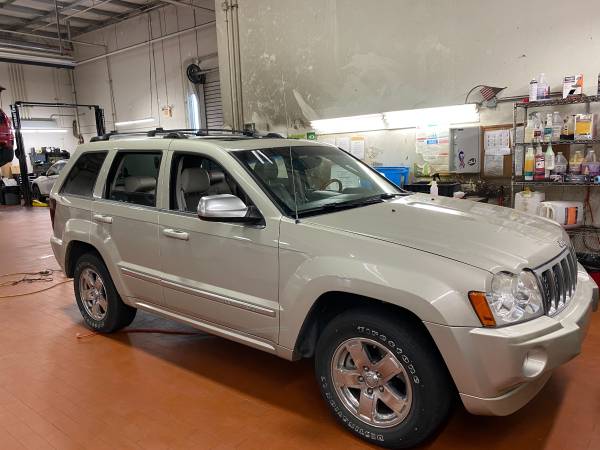 2006 Jeep Grand Cherokee for sale by owner - - by for sale in Cassville, MO – photo 4