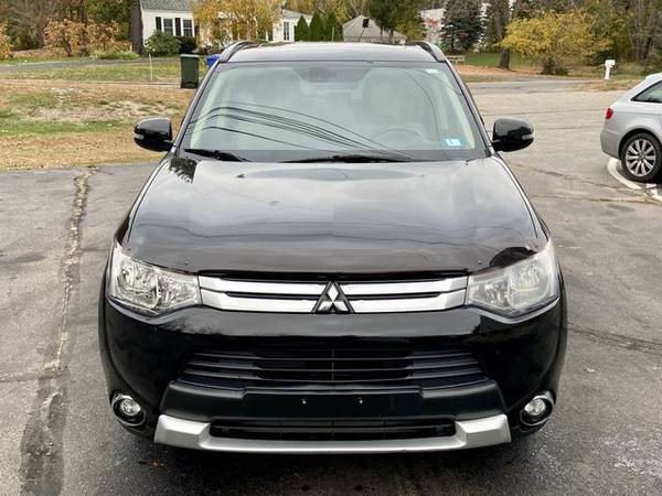 2015 Mitsubishi Outlander - Financing Available! - cars & trucks -... for sale in Londonderry, MA – photo 2