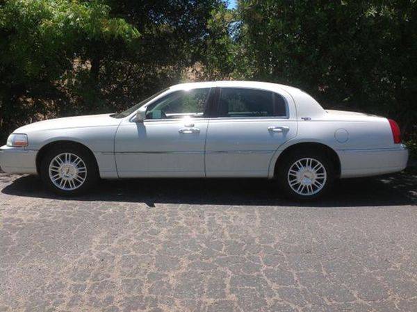 2007 Lincoln Town Car Signature Limited 4dr Sedan Fast Easy Credit App for sale in Atascadero, CA – photo 7