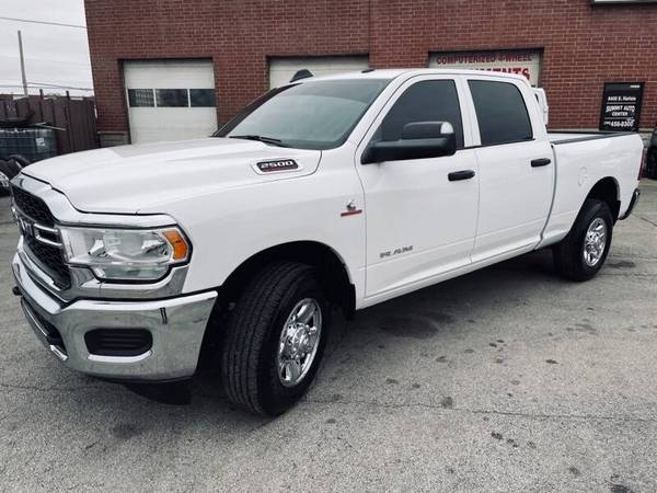 2019 Ram 2500 Tradesman Cummins Diesel 3,142 Miles Warranty - cars &... for sale in Summit Argo, IL – photo 5