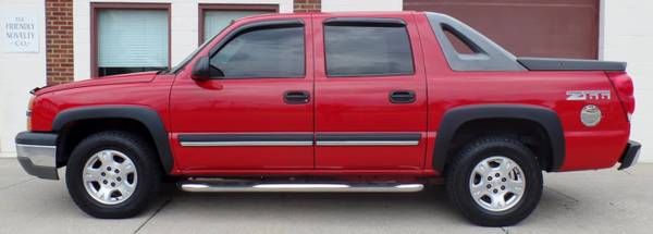 2004 Chevy Avalanche Z66 - 2WD - cars & trucks - by dealer - vehicle... for sale in BUCYRUS, OH – photo 12