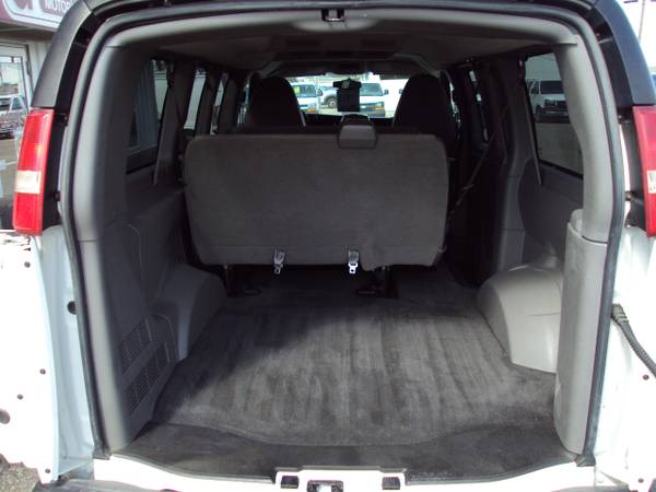 2013 GMC Savana Passenger AWD 1500 135 LS - - by for sale in Other, WA – photo 3
