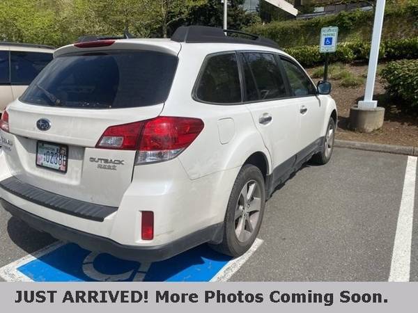 2013 Subaru Outback AWD All Wheel Drive 2 5i Wagon for sale in Bellevue, WA – photo 2
