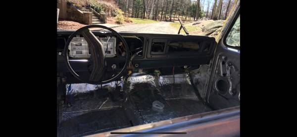 1979 F100 PROJECT TRUCK 302 AC 57, 000 Original Miles for sale in Middlebury, CT – photo 5