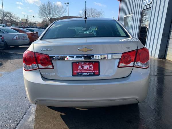 2014 Chevrolet Cruze 1LT Auto 4dr Sedan w/1SD - cars & trucks - by... for sale in milwaukee, WI – photo 6