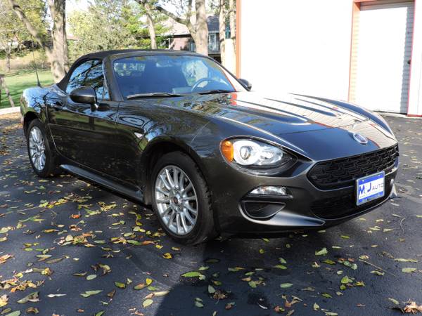 2017 Fiat 124 Spider Classica Convertible - - by for sale in Hartford, WI – photo 10