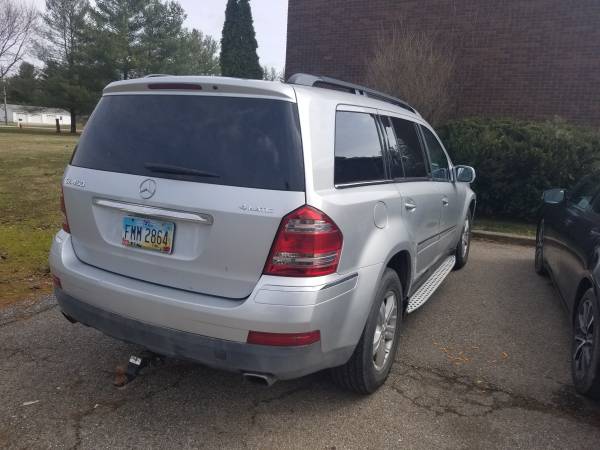 2007 Mercedes-Benz GL450 excellent condition OBO for sale in Athens, OH – photo 4