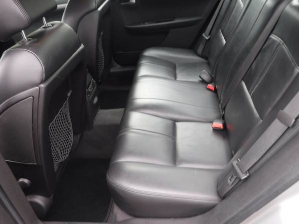 07 Saturn XR 3 6L Auto Loaded! HTD Leather Sunroof for sale in ENDICOTT, NY – photo 12
