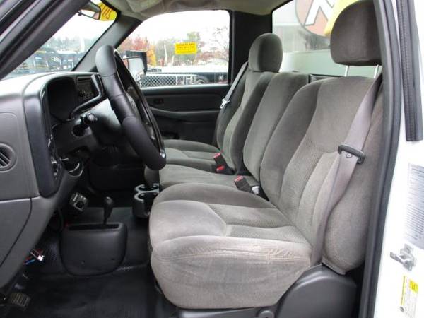 2006 Chevrolet Silverado 2500 REG. CAB 4X4 W/ SNOW PLOW * 84K * -... for sale in south amboy, IN – photo 10