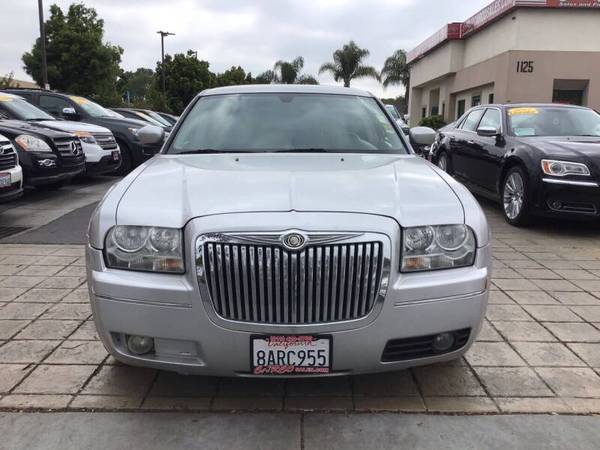 2006 Chrysler 300 TOURING! FOR PARTS ONLY LOW MILES FOR THE YEAR! for sale in Chula vista, CA – photo 3