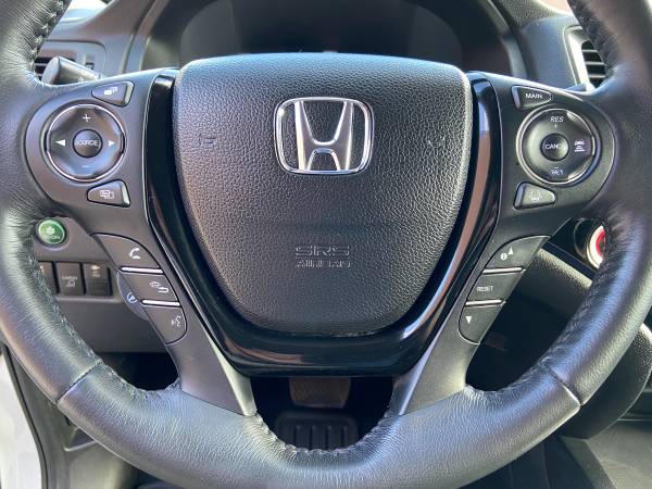 2019 Honda Ridgeline RTL-E AWD 42xxx Miles 26 MPG Warranty - cars & for sale in Circle Pines, MN – photo 17
