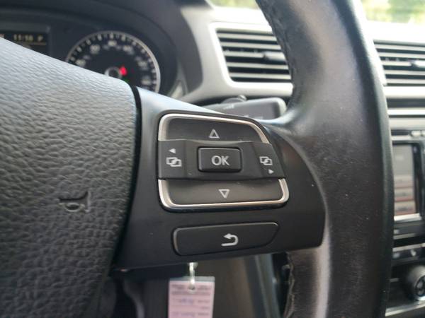 2015 *Volkswagen* *Passat* *4dr Sedan 1.8T Automatic SE for sale in Coconut Creek, FL – photo 11