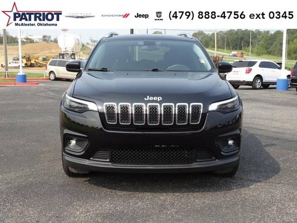 2019 Jeep Cherokee Latitude - SUV - cars & trucks - by dealer -... for sale in McAlester, AR – photo 20