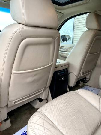 2008 Cadillac Escalade AWD 4dr - - by dealer - vehicle for sale in Chesaning, MI – photo 18