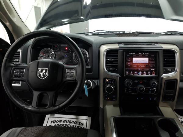 2014 Ram 1500 4WD Crew Cab 140 5 Big Horn for sale in WAUKEGAN, IL – photo 15
