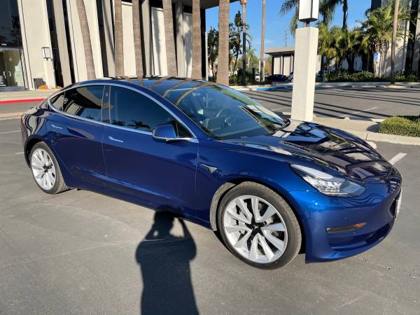 2019 Tesla Model 3 SR+, 8,500 Miles, Autopilot, Carpool stickers -... for sale in Irvine, CA – photo 4
