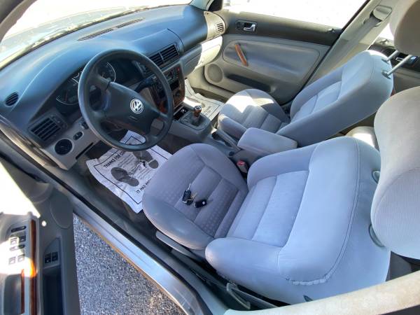 2001 Volkswagen Passat 57xxx mils only - cars & trucks - by owner -... for sale in Albuquerque, NM – photo 22