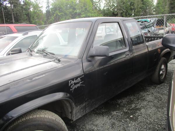 GUNNER AUTO PARTS HAS A 1994 DODGE DAKOTA for sale in Lake Stevens, WA – photo 3