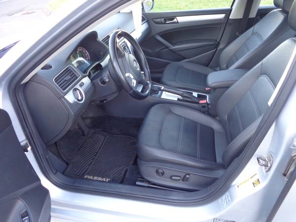 ****2012 VW PASSAT SE ONLY 93,000 MILES-LTHR-SR-RUNS/DRIVES GREAT -... for sale in East Windsor, MA – photo 11
