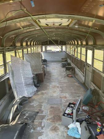 School Bus for Sale! 1997 Thomas Saf-T-Liner; Ready to be Converted for sale in New Bern, NC – photo 4