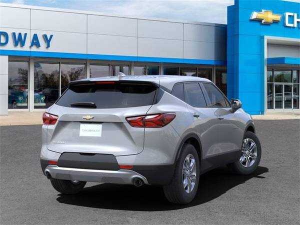 2021 Chevrolet Blazer SUV LT - Chevrolet Silver Ice Metallic - cars for sale in Green Bay, WI – photo 4