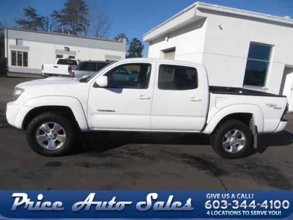 2010 Toyota Tacoma V6 4x4 4dr Double Cab 5.0 ft SB 6M Ready To Go!!... for sale in Concord, ME – photo 3