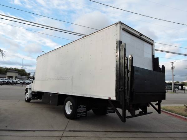 2013 HINO 338 26 FOOT BOX TRUCK W/LIFTGATE with for sale in Grand Prairie, TX – photo 10