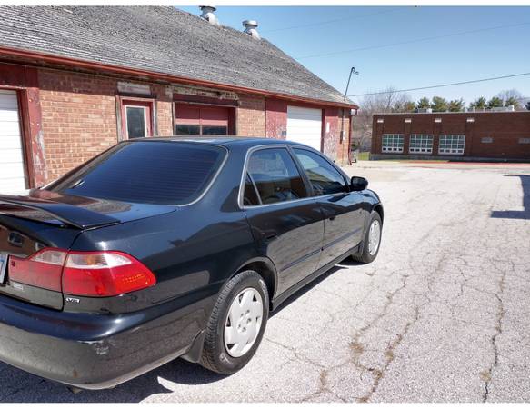 1999 Honda Accord V6 for sale in Orion, IA – photo 2