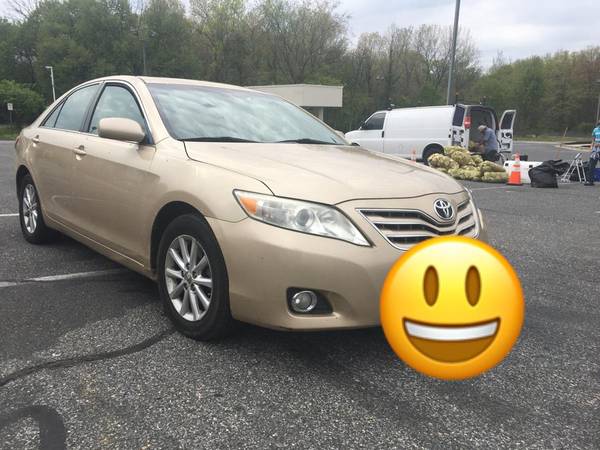 2010 Toyota Camry XLE for sale in LANHAM, District Of Columbia – photo 2