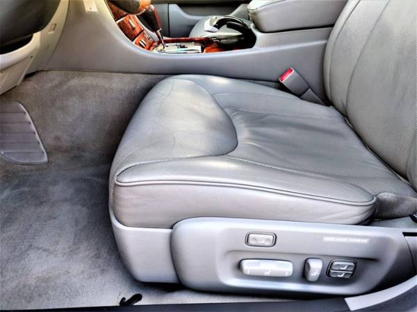 LOW MILES! LOADED! 2005 LEXUS LS 430-SUNROOF-DRIVES PERFECT! for sale in Cedar Rapids, IA – photo 15