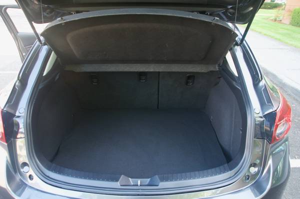 2018 Mazda 3 Mazda3 S Touring Hatchback Auto Sunroof Camera BOSE for sale in Hillsboro, OR – photo 16