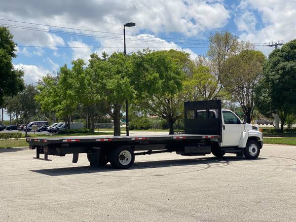 2005 GMC C5500 24 Foot Flatbed 8 1L Gas - - by for sale in West Palm Beach, FL – photo 14