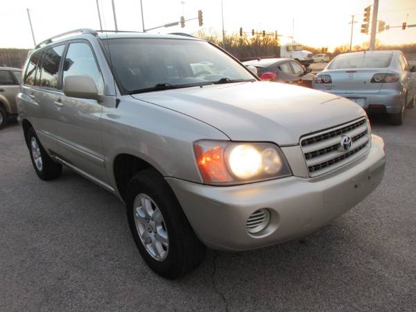 2002 Toyota Highlander AWD SUV - Automatic - Wheels - Cruise for sale in Des Moines, IA – photo 4