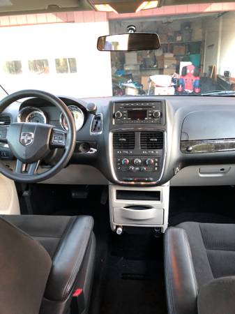 Handicapped 2016 Dodge Grand Caravan SXT Minivan 4D for sale in Shreveport, LA – photo 9