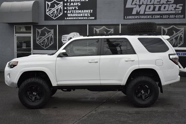 2018 TOYOTA 4RUNNER TRD OFF ROAD REAR DIFF LOCK CRAWL MODE 27K LIFTE... for sale in Gresham, OR – photo 2