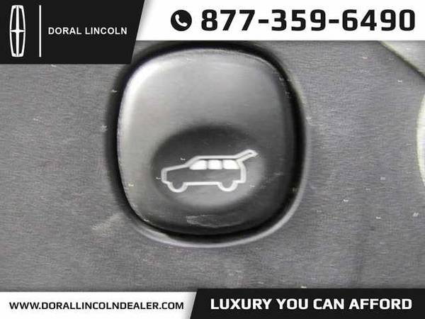 2014 Lincoln Mkt Quality Vehicle Financing Available for sale in Miami, FL – photo 8